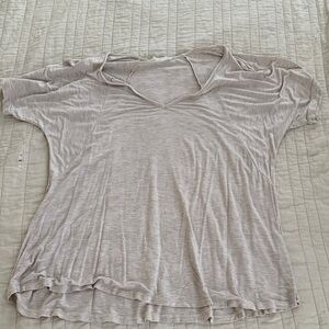 CJLA Carly’s favorite boyfriend tee Heather oatmeal